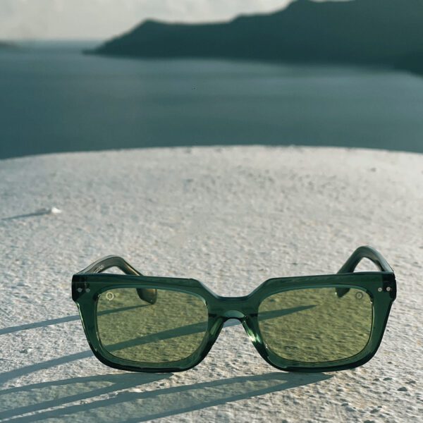 ECΛIΠSE Green Sunglasses Lifestyle